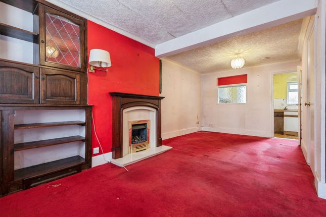 37, Lawrence Road, Bedfordshire photo 4