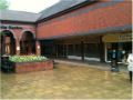 Retail premises to let in Victoria Centre, Crewe
