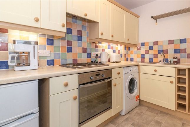 9 Raines Court,, Raines Road, Settle photo 4