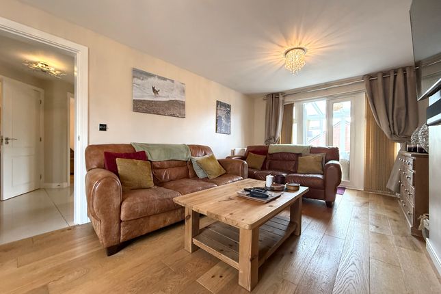 1 Maes Y Ffion, Aberdare photo 3