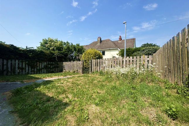 Property for sale in Valley Close, Perranwell, Goonhavern