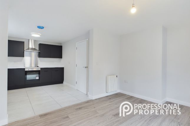 Apartment 3, Harben Court, Codnor photo 3
