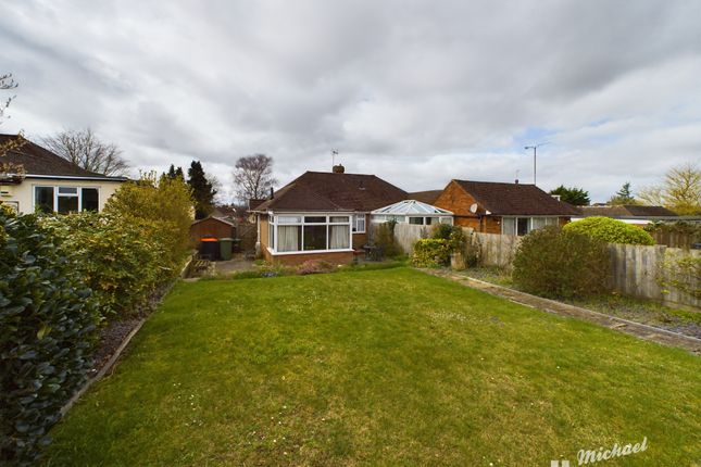 Bungalow for sale in Medley Close, Eaton Bray, Dunstable