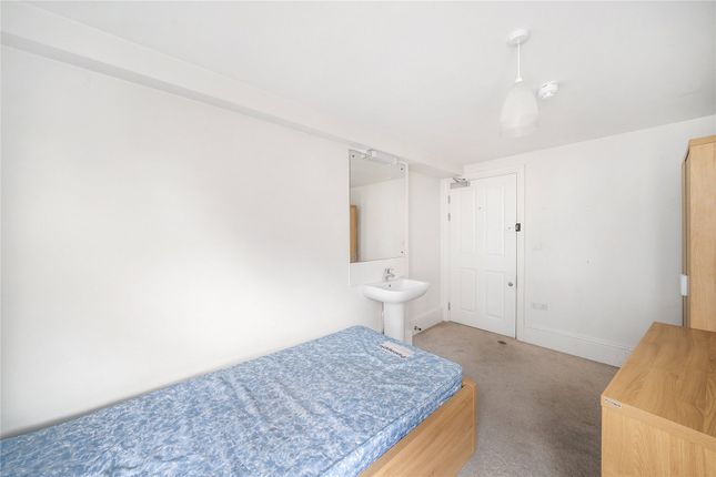 Weldon, 94A, Fulham Road, London photo 4