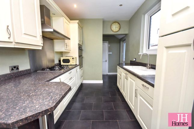 2, Croslands Park Road, Barrow-in-Furness photo 4