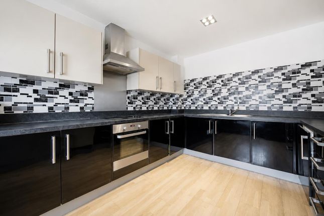 14, Evergreen Drive, West Drayton photo 4
