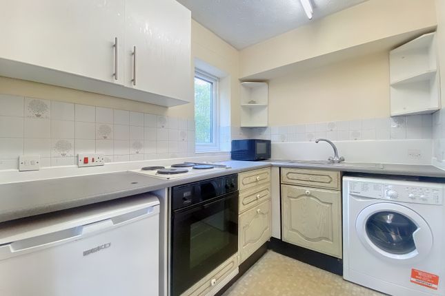 Studio for sale in Amberley Way, Uxbridge, Greater London