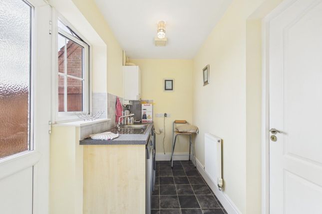 189, Carlton Boulevard, Lincoln photo 5
