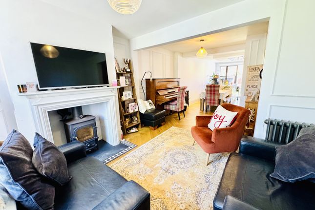 6, Oaklands, Hartley Wintney photo 4