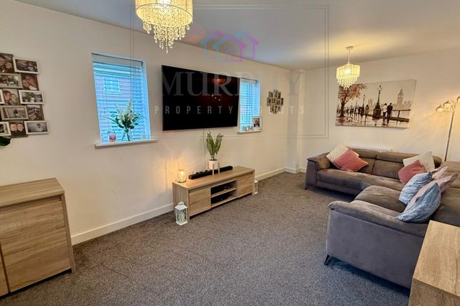 26 Manor Park Drive, Pontefract photo 2