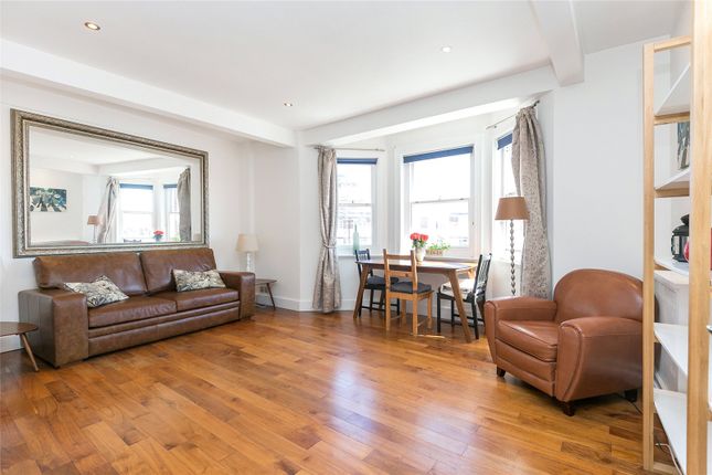 Flat to rent in Neville Court, Abbey Road