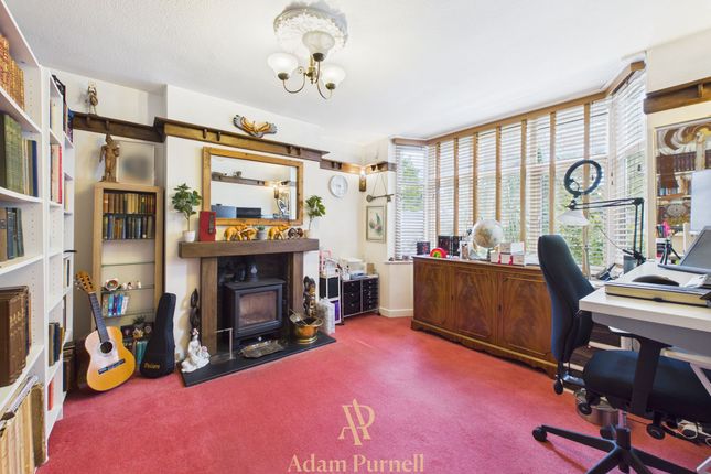 37 Ashby Road, Hinckley photo 3
