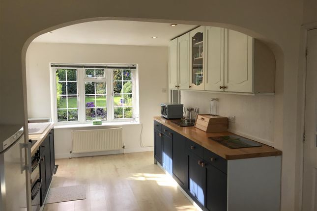9, Ridgeway, Bridport photo 4