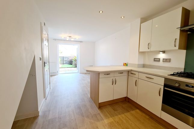 69, Weston-super-Mare photo 3