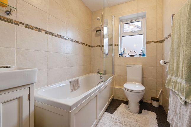 44, Millstream Gardens, Wellington photo 4