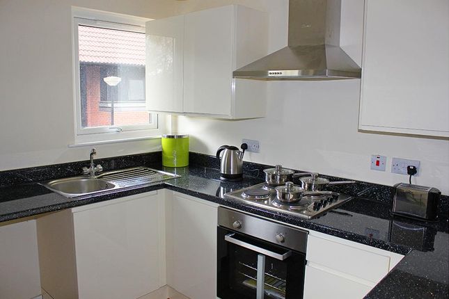 40a Hamnett Court, Birchwood, Warrington photo 3