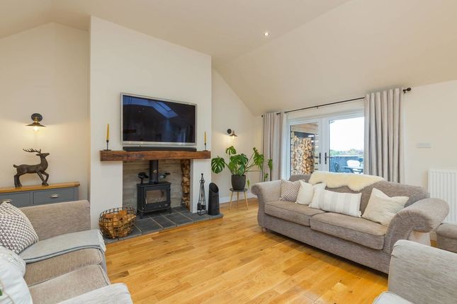 Leadburn Mains Farmhouse, West Linton photo 4