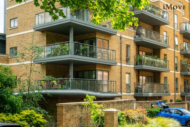 Flat for sale in 8 Sylvan Hill, London