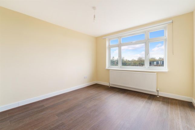 Property to rent in Elm Walk, London