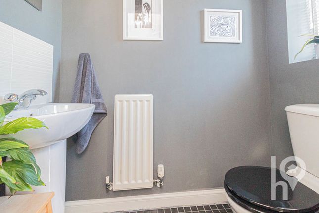 9, Mistletoe Drive, Sheerness photo 5