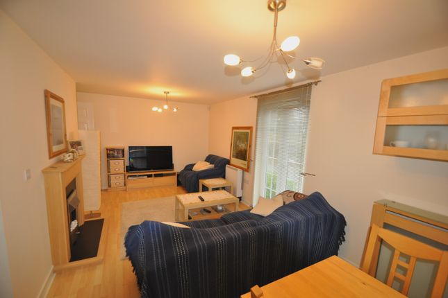 105, Merrifield Court, Welwyn Garden City photo 2