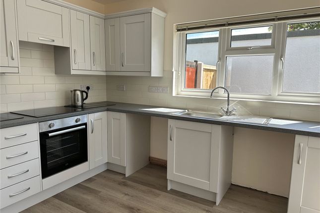10, Dillons Road, Taunton photo 4