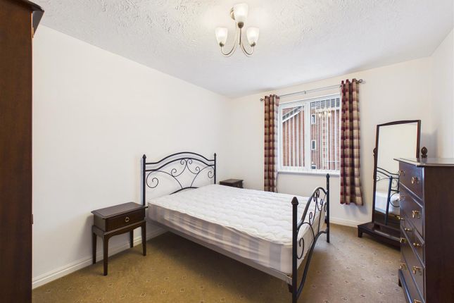 2, Lock Keepers Court, Hull photo 5