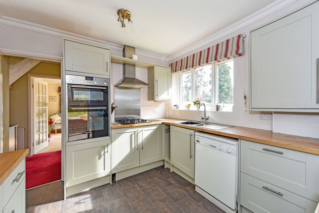 80, Tilmore Gardens, Petersfield photo 4