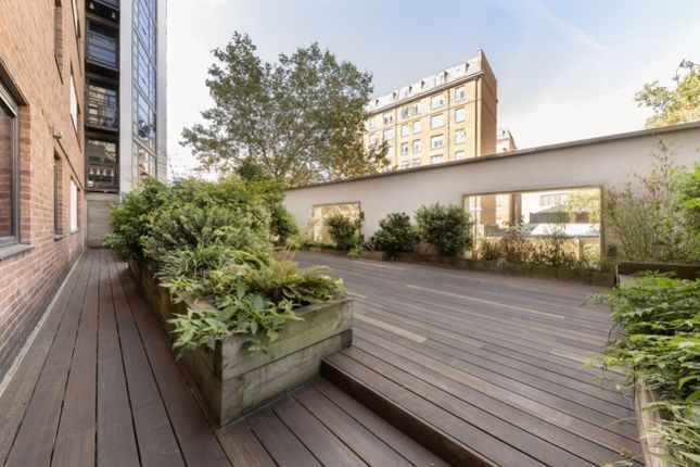Thumbnail Flat for sale in Consort Rise House, 199-203 Buckingham Palace Road, Westminster, London