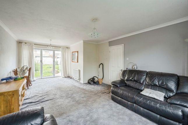 Lutterworth Drive, Doncaster photo 2