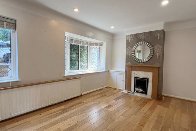 Thumbnail Semi-detached house to rent in Garston Garden, Kenley