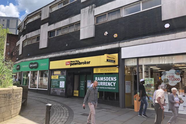 Retail premises to let in Friargate, Preston