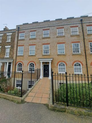 Thumbnail Flat to rent in New Road, Rochester