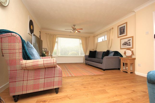 14, Stanwick Road, Rushden photo 4