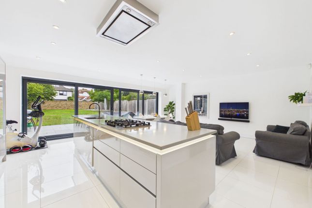 16a, Luton Avenue, Broadstairs photo 3