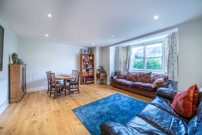 Flat A, 87, Park Hill, London photo 4