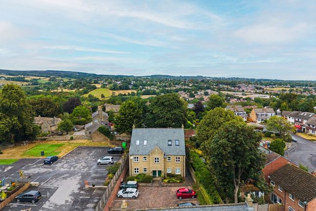 10 Hillfoot Court, Sheffield photo 4