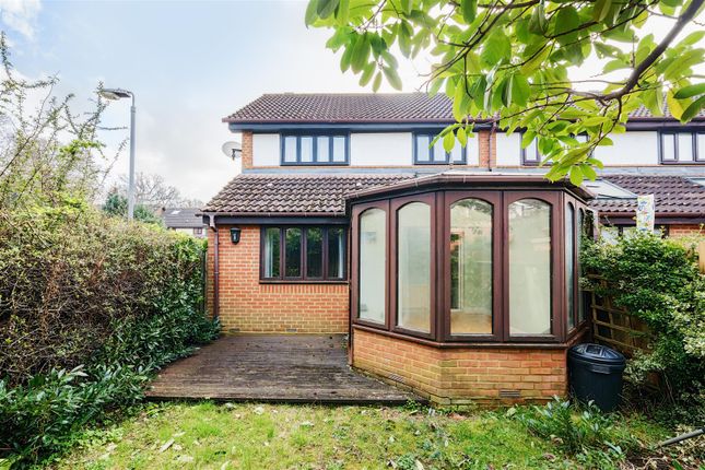 Terraced house for sale in Hatch Place, Kingston Upon Thames