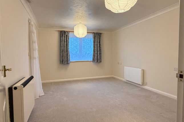 40, Hamilton Court, Leighton Buzzard photo 2