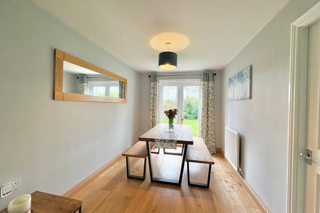 6, Wintergreen Close, Leigh photo 4