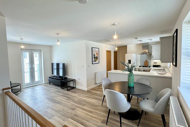 1, River Court, Newquay photo 2