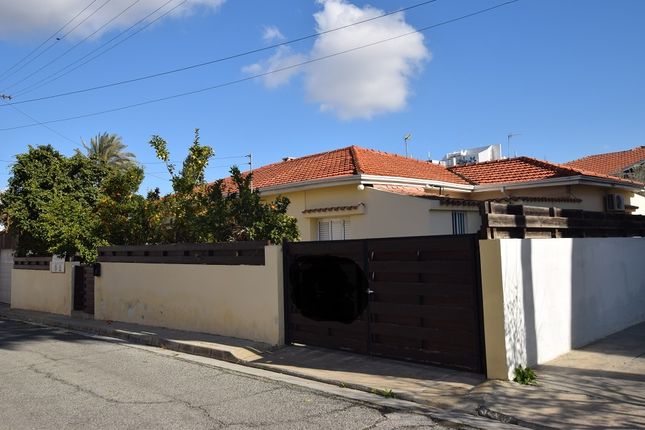 Villa for sale in Agios Dometrios, Nicosia, Cyprus