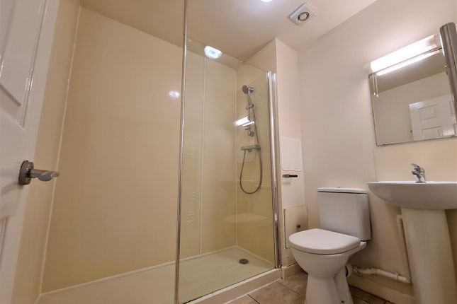Flat 15, Coppers Court, Huntingdon photo 4
