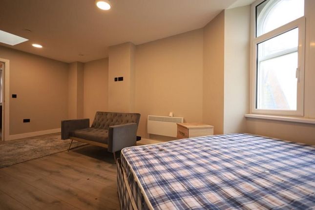Flat 4 43A High Street, Leicester photo 4