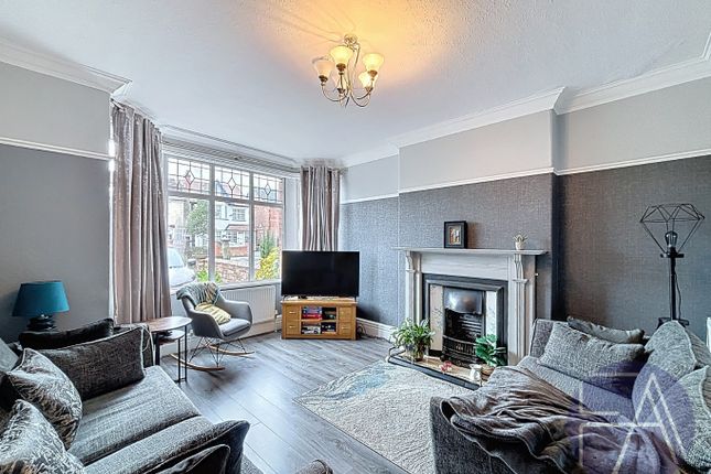 77, Norwood Crescent, Southport photo 3