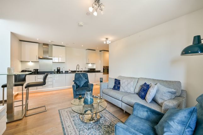 Flat 43, Riverside View 5-, Berkeley Avenue, Berkeley Avenue, Reading photo 2