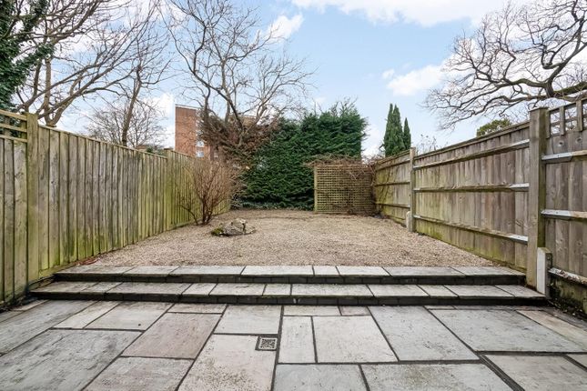 40, Giles Coppice, London photo 4