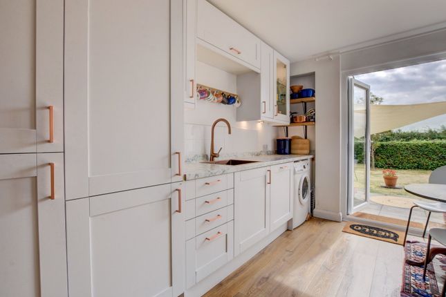 14, Ellerby Lane, Saltburn-by-the-sea photo 4