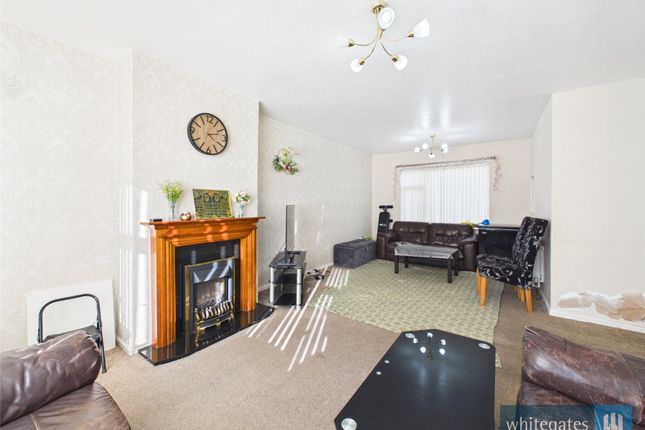 22, Woodroyd Terrace, West Yorkshire photo 2
