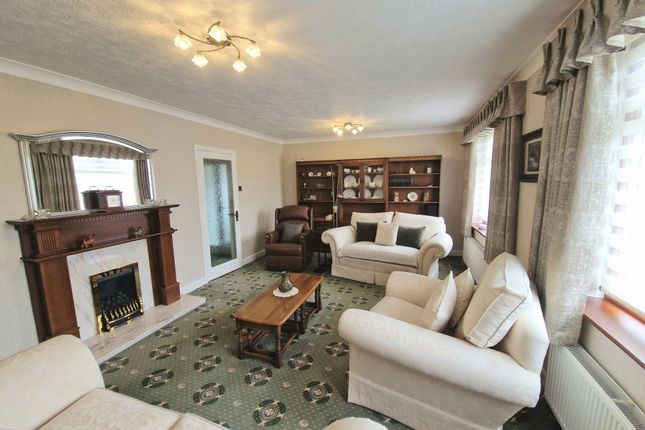 28, Normoss Avenue, Normoss photo 3